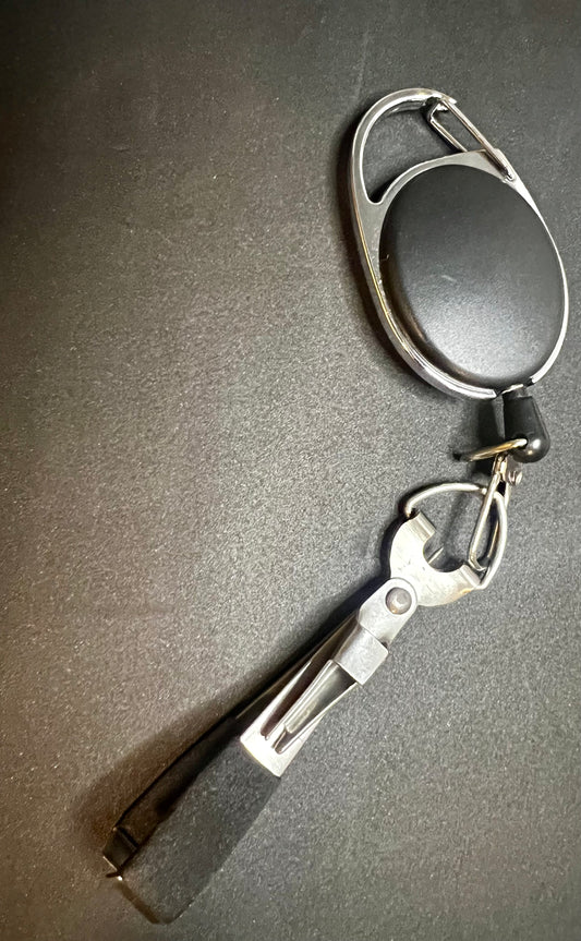 Nippers 4 in 1 fly fishing tool with Zinger